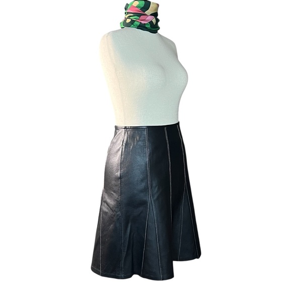 VINTAGE METROSTYLE Black Leather Flared Gored
A-line Fully Lined Goth Skirt 10 - Picture 9 of 12